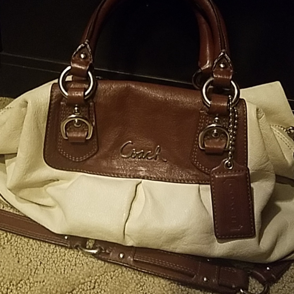 Handbag